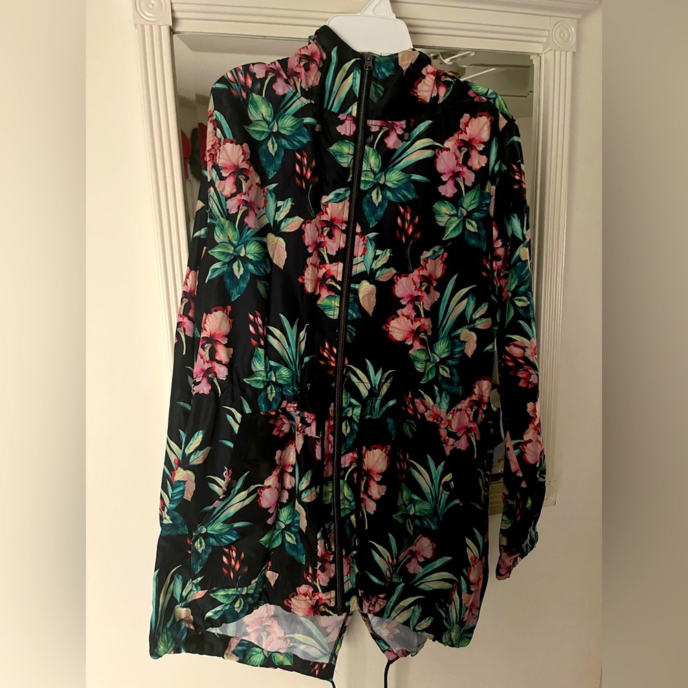 Wind breaker